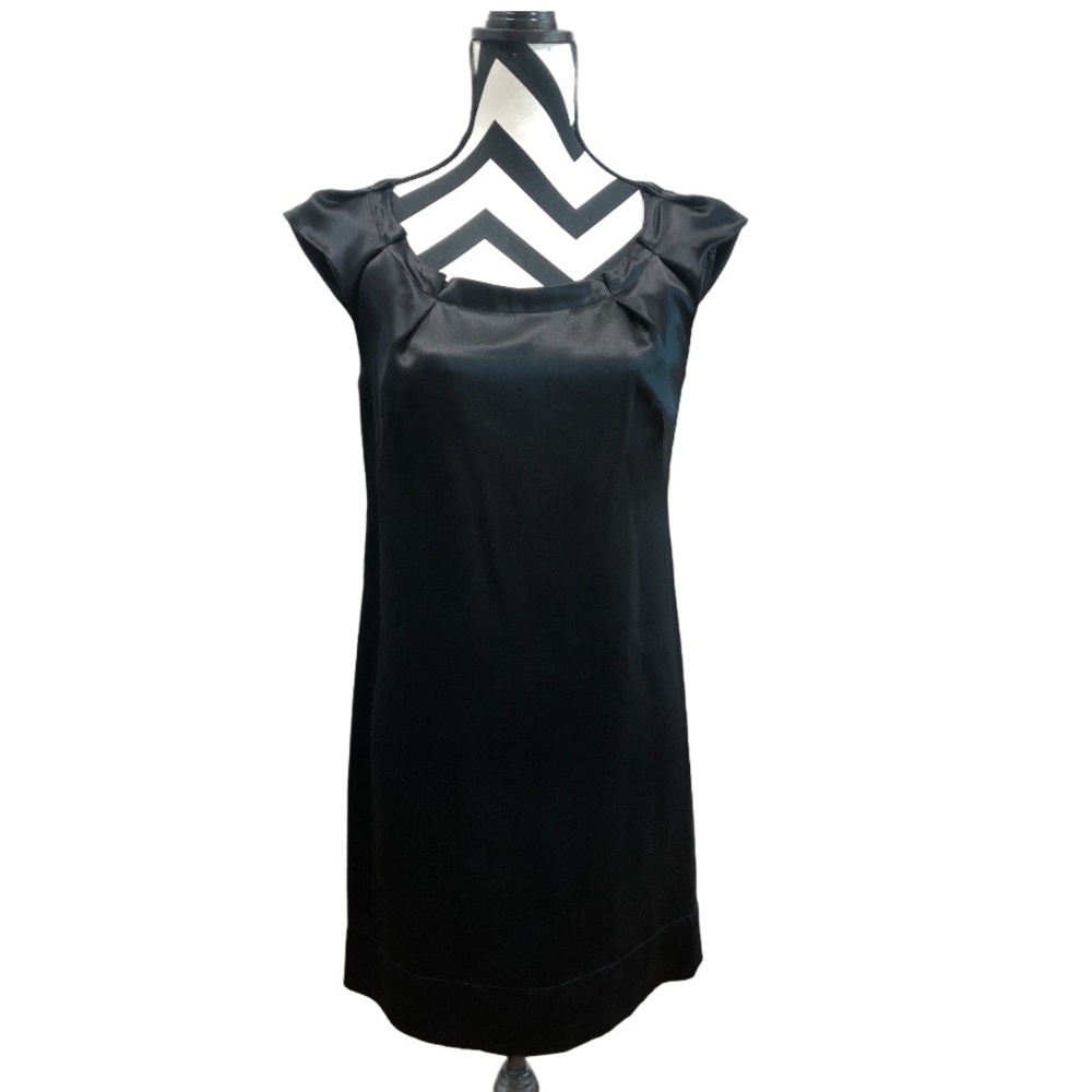 Chaiken Cocktail Evening Shift Dress with Cap Sleeves in Black 100% Silk